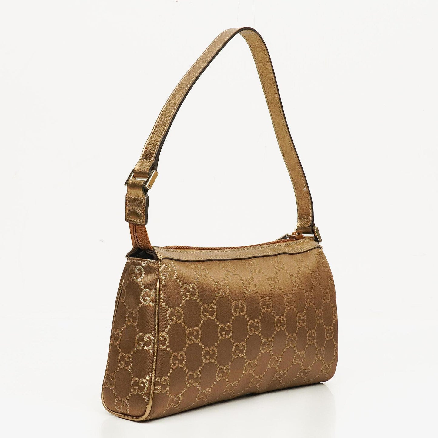 Gucci Abbey D-Ring Pochette aus GG Satin