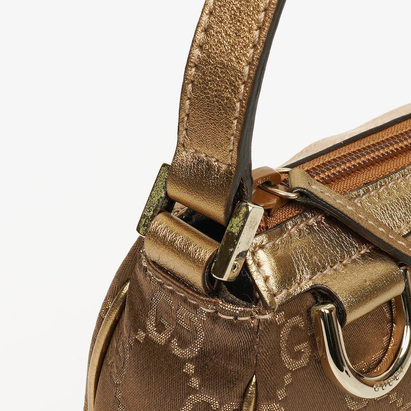 Gucci Abbey D-Ring Pochette aus GG Satin