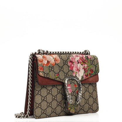 Gucci GG Supreme Monogram Blooms Mini Dionysus Schultertasche