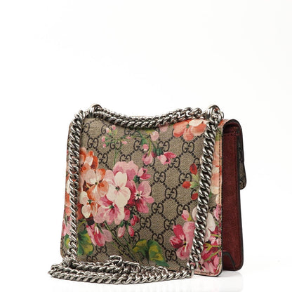 Gucci GG Supreme Monogram Blooms Mini Dionysus Schultertasche