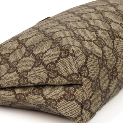 Gucci GG Supreme Monogram Clutch Tasche