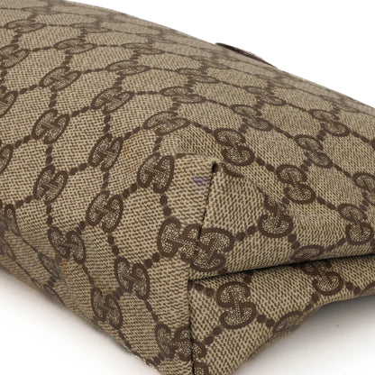 Gucci GG Supreme Monogram Clutch Tasche