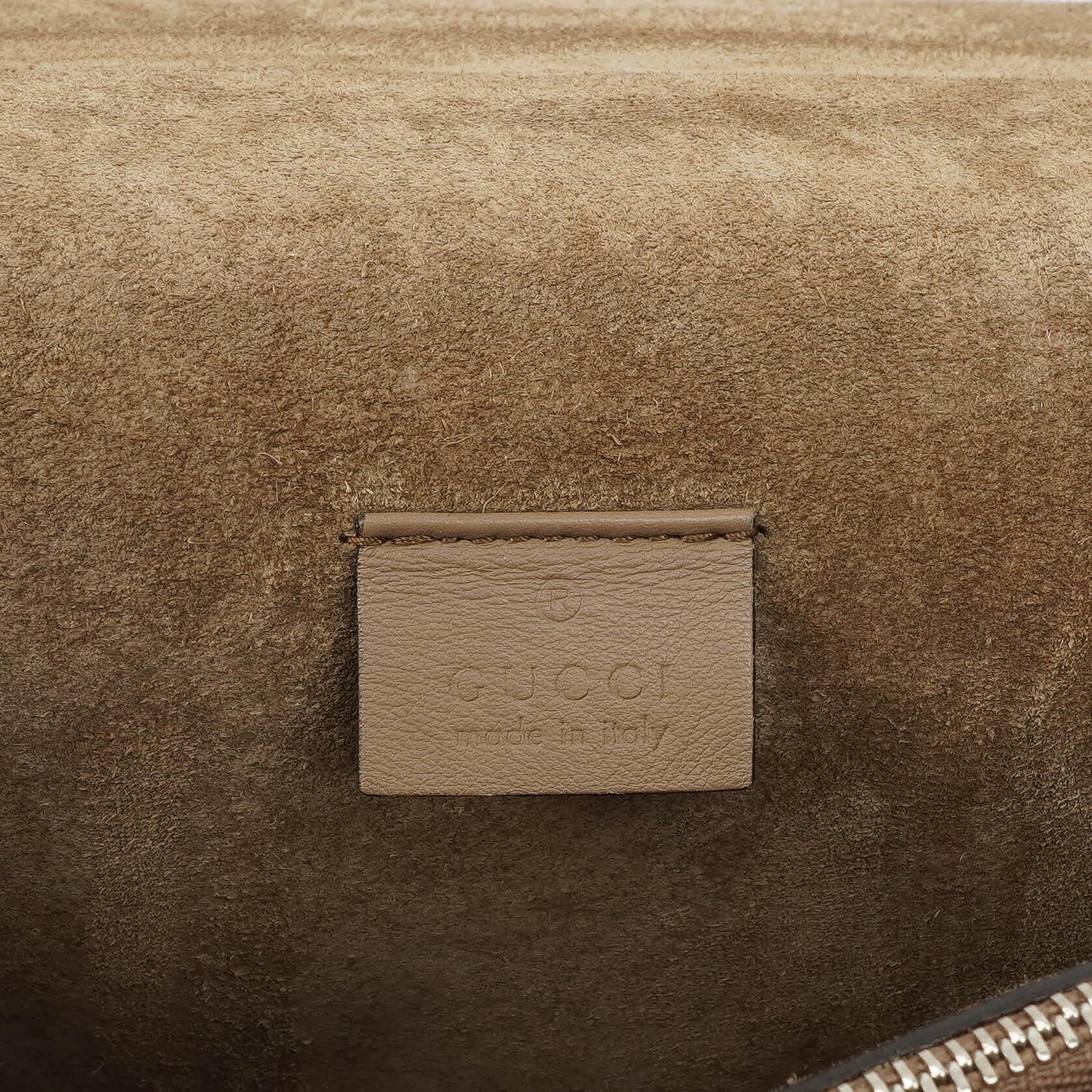 Gucci Medium Dionysus Schultertasche aus GG Supreme Monogram mit Lightning-Stickerei