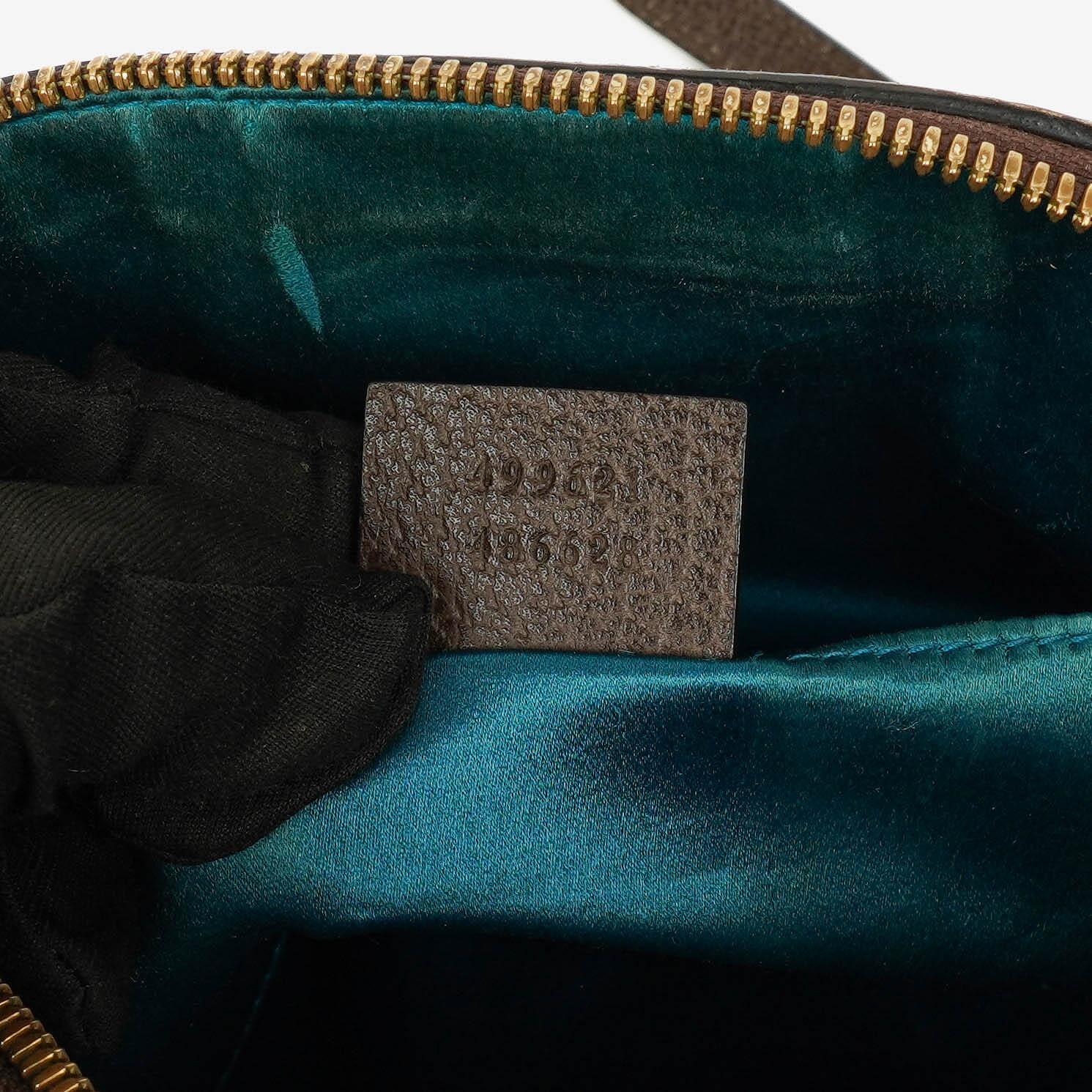 Gucci Kleine Ophidia Dome Schultertasche aus GG Supreme Monogram mit abgerundeter Oberseite
