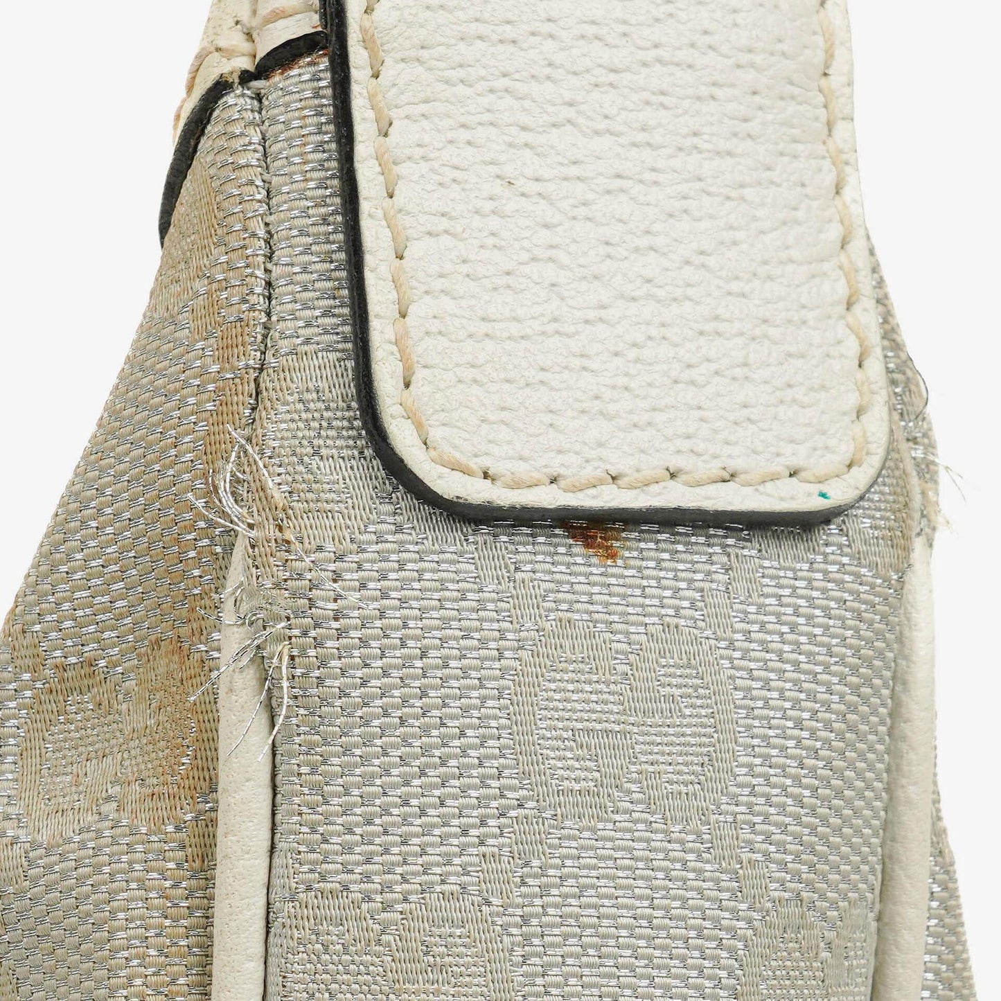 Gucci GG Supreme Pop Handtasche in Silber