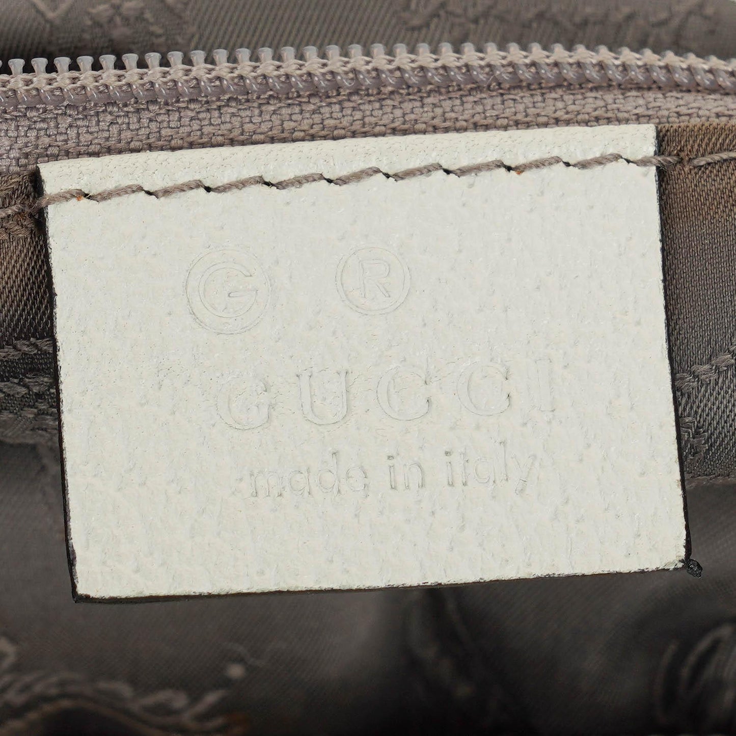Gucci GG Supreme Pop Handtasche in Silber