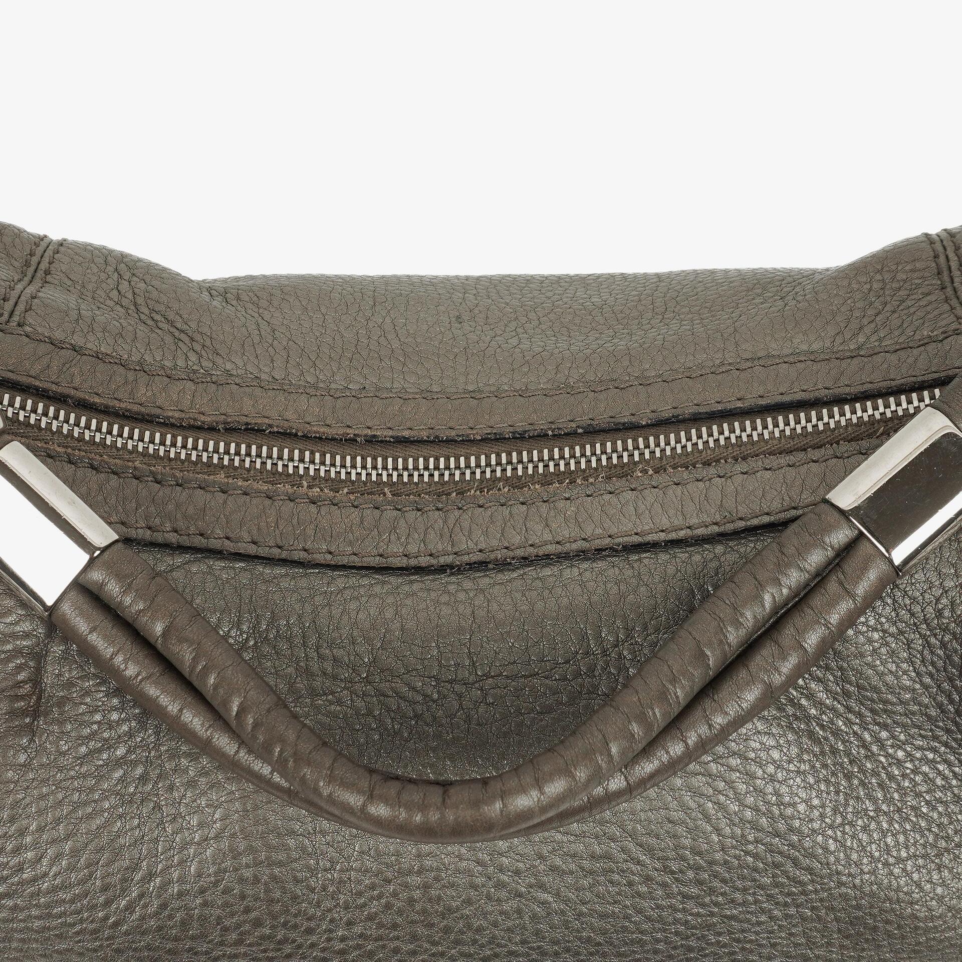 Gucci Horsebit Hobo aus grauem genarbtem Kalbsleder