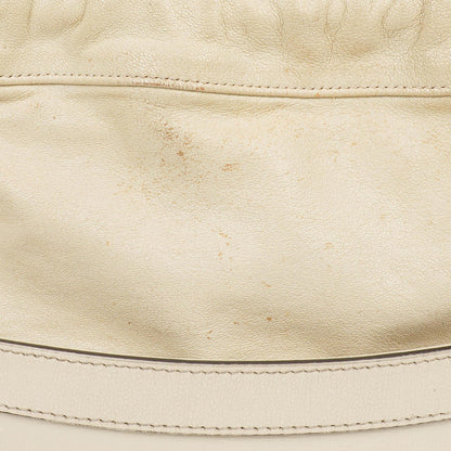 Gucci Horsebit 1955 Azalea Sakai Kalbsleder Mystic Weiß Beuteltasche mit Kordelzug