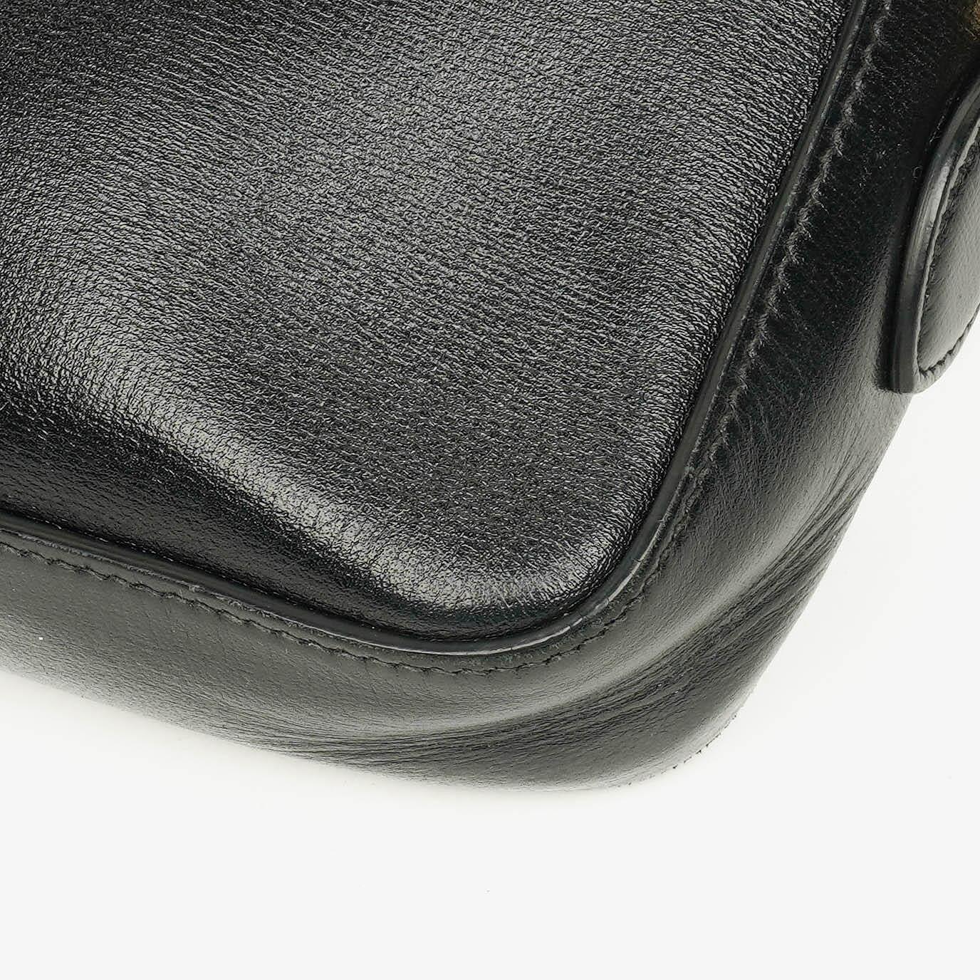 Gucci Horsebit 1955 Umhängetasche in Schwarz