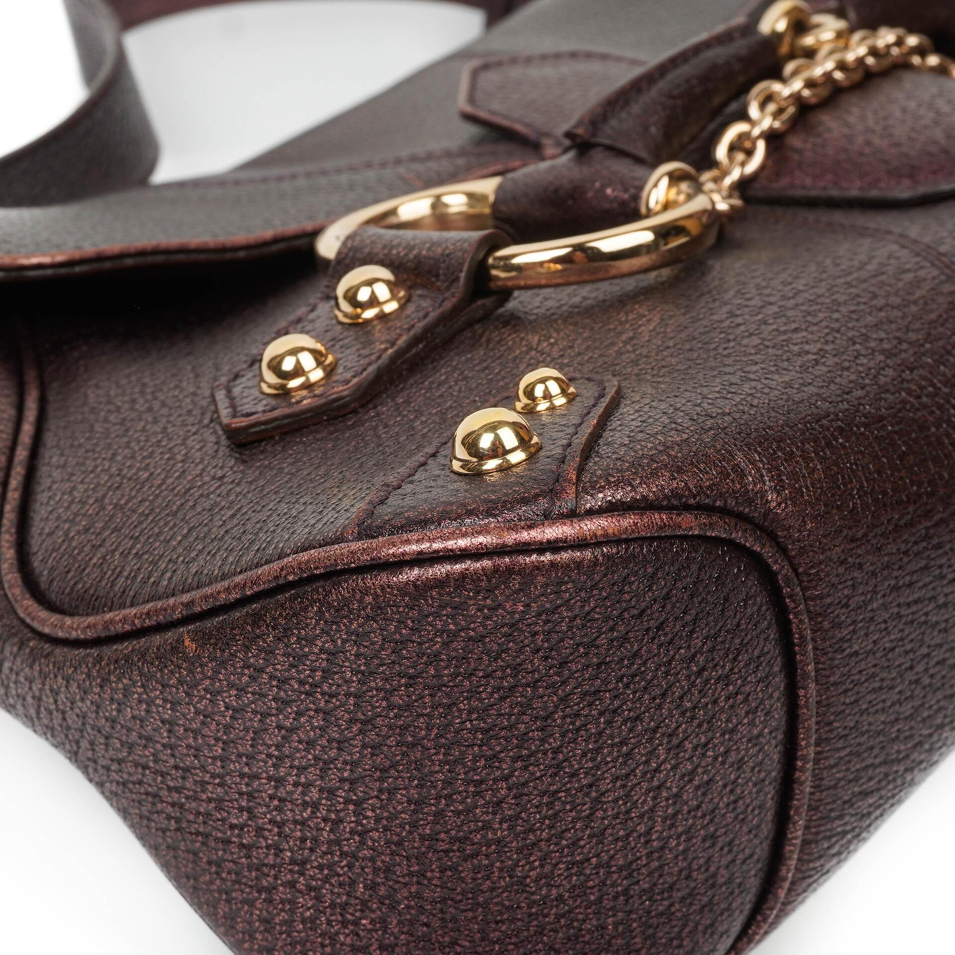 Gucci Horsebit Schultertasche mit Klappe aus lila Leder