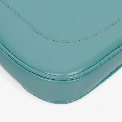 Gucci Jackie 1961 kleine Schultertasche aus hellblauem Leder