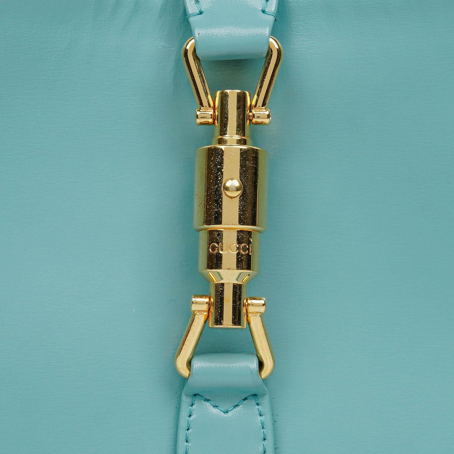 Gucci Jackie 1961 kleine Schultertasche aus hellblauem Leder