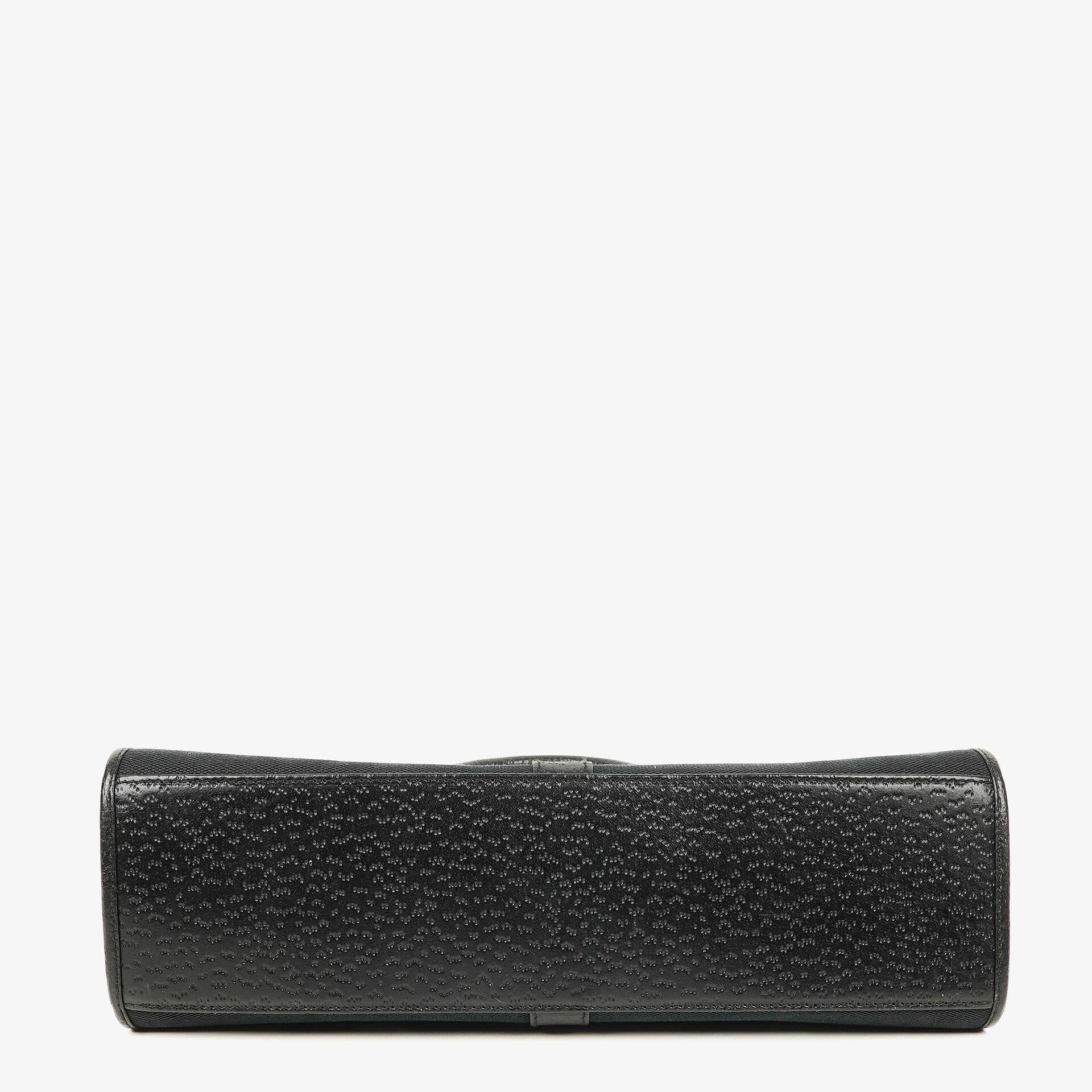 Gucci Jackie Schultertasche aus schwarzem Canvas