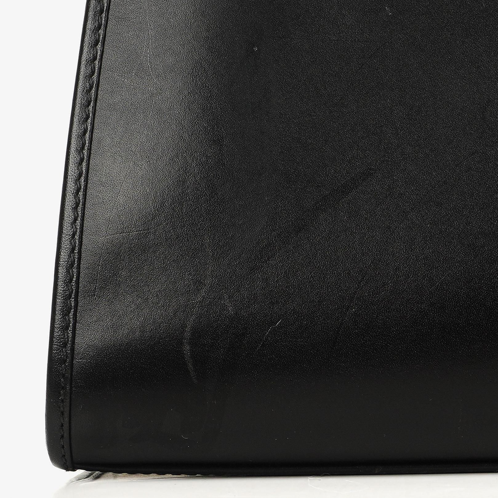 Gucci Jackie Bardot Schwarze Leder Tasche