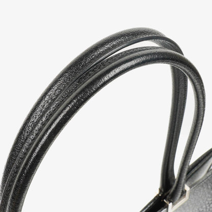 Gucci Jackie Schultertasche aus schwarzem Leder