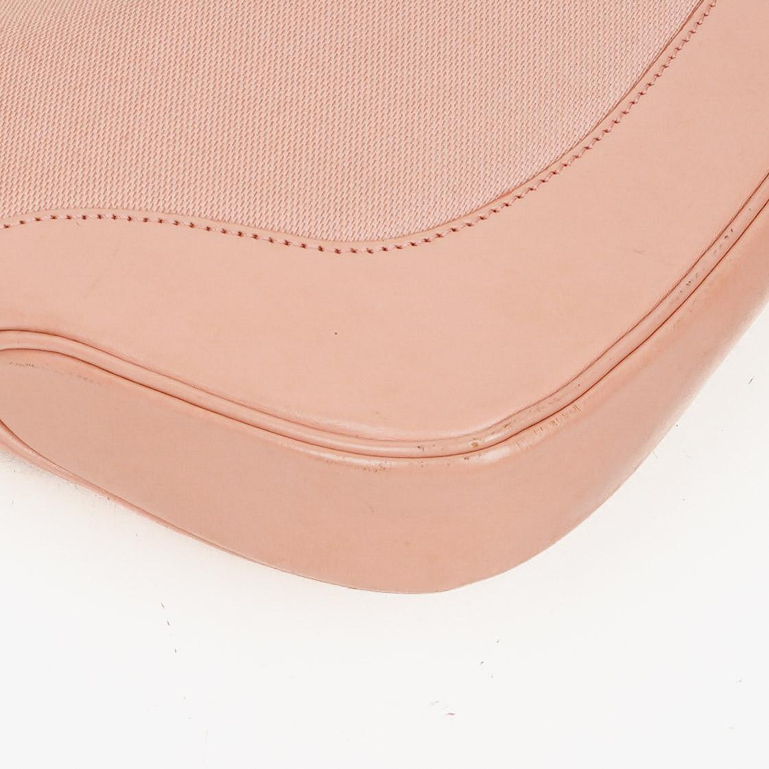 Gucci Jackie O Hobo Tasche aus GG Canvas und Leder