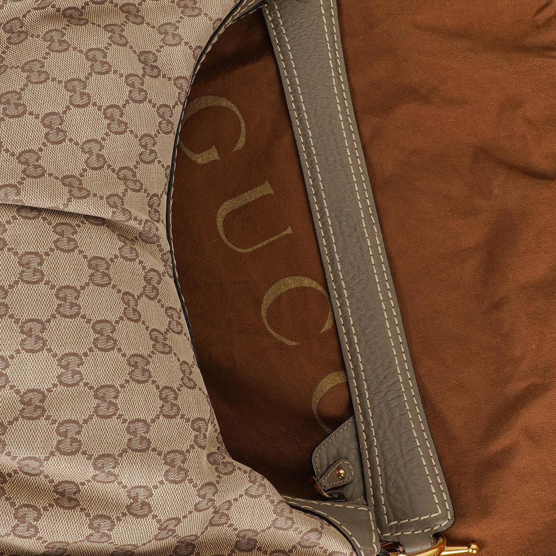 Gucci Jockey Medium Hobo Tasche aus GG Canvas