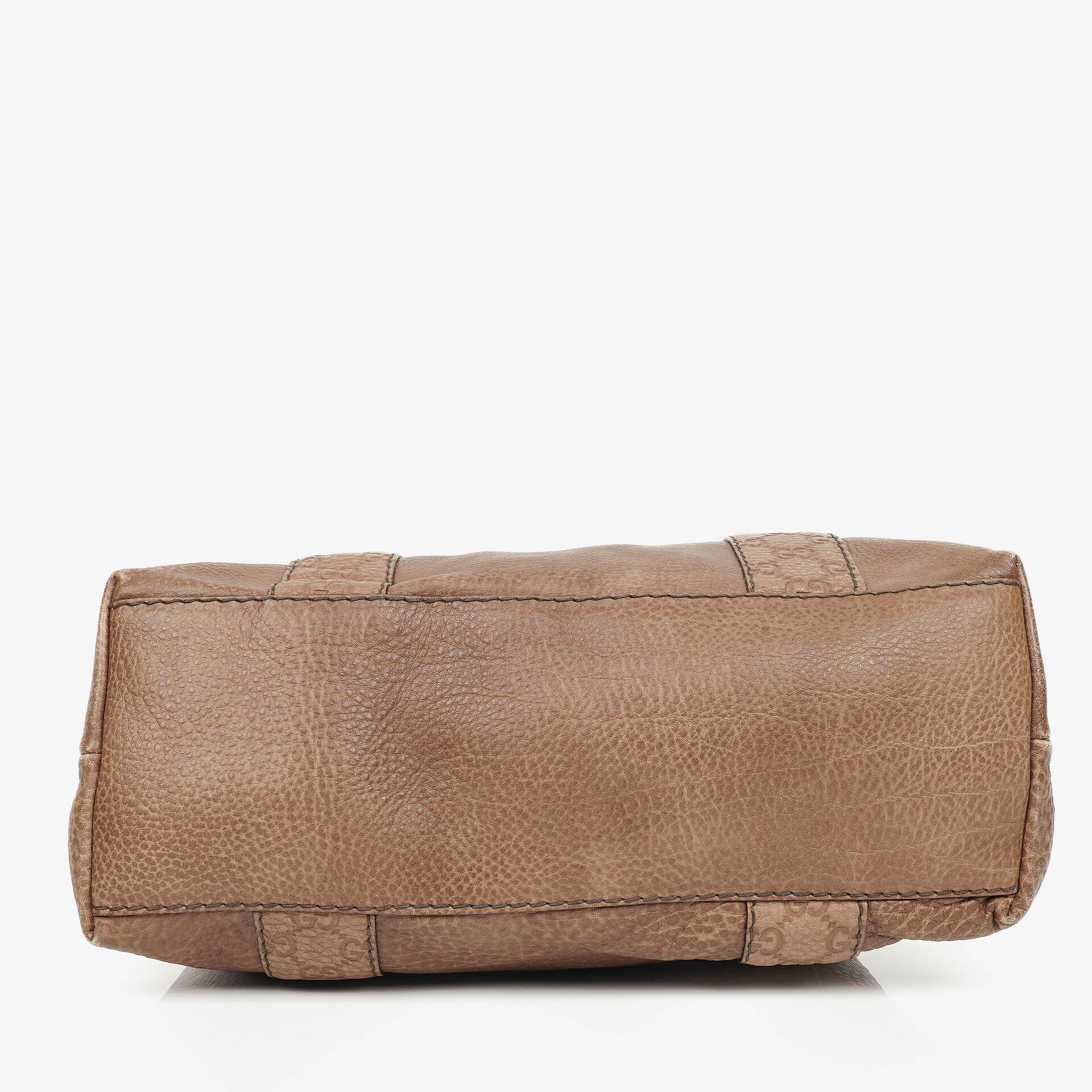 Gucci Tragetasche aus Leder mit Bambus-Bar und geflochtenen Griffen