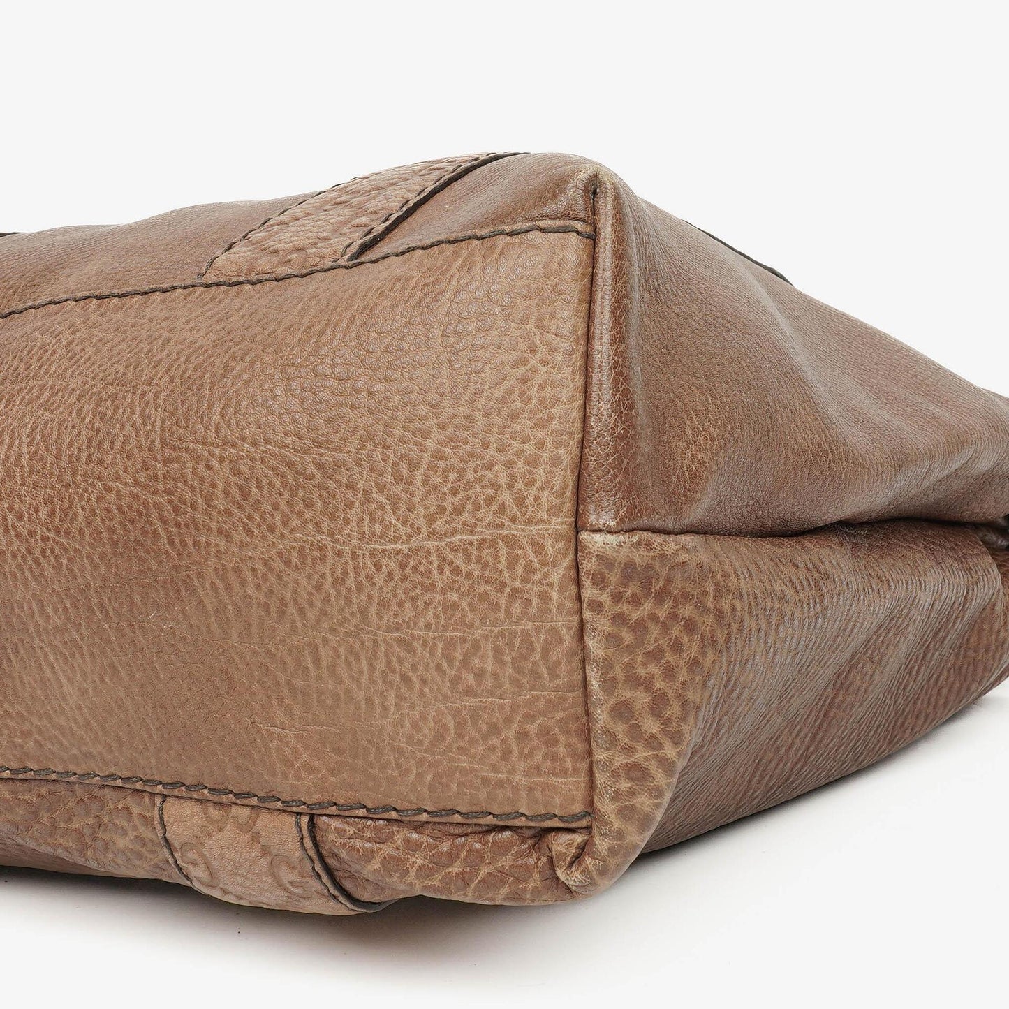 Gucci Tragetasche aus Leder mit Bambus-Bar und geflochtenen Griffen