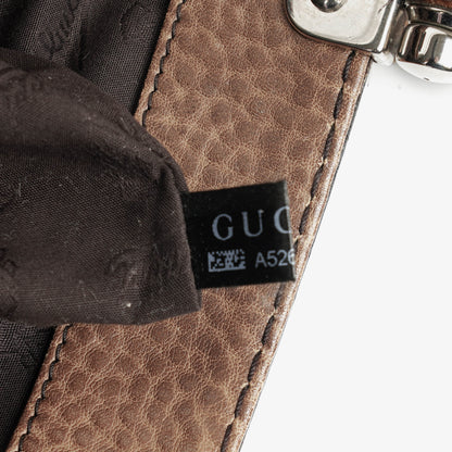 Gucci Tragetasche aus Leder mit Bambus-Bar und geflochtenen Griffen