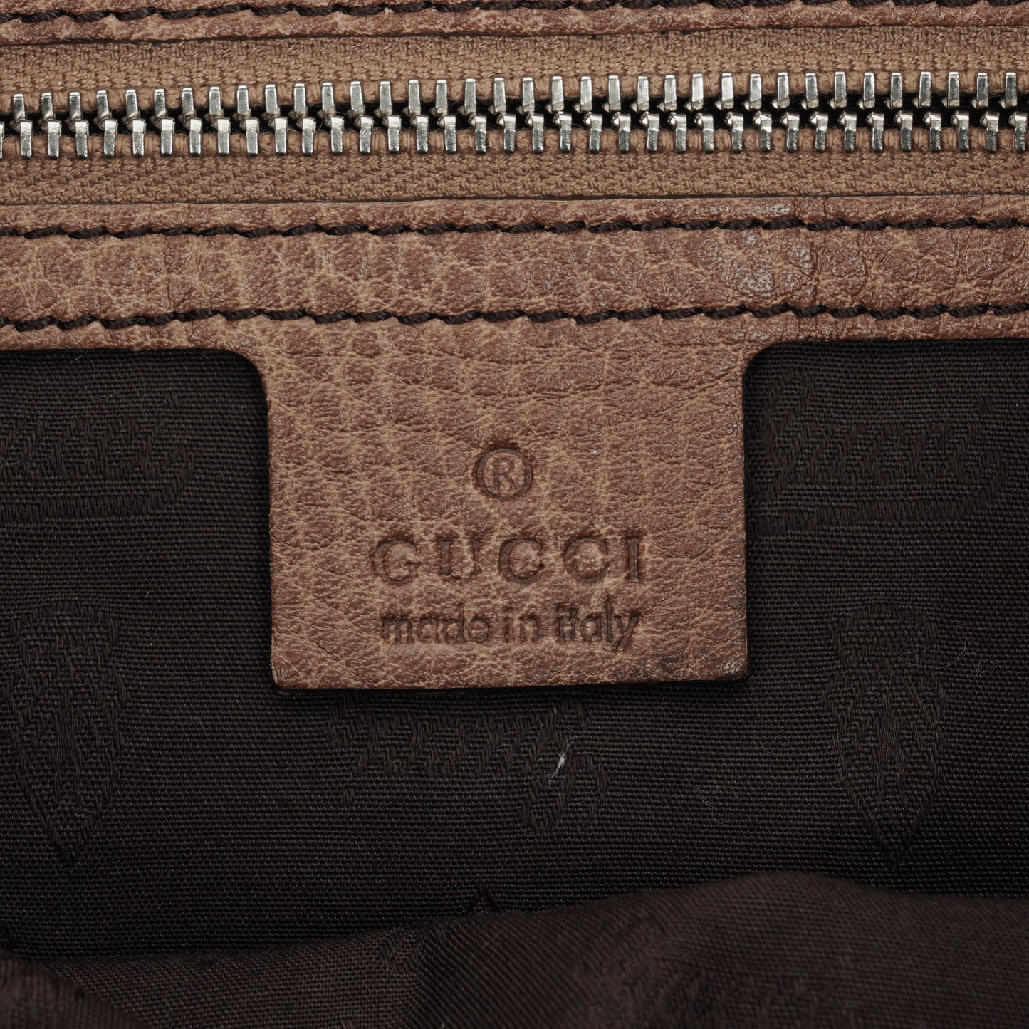Gucci Tragetasche aus Leder mit Bambus-Bar und geflochtenen Griffen