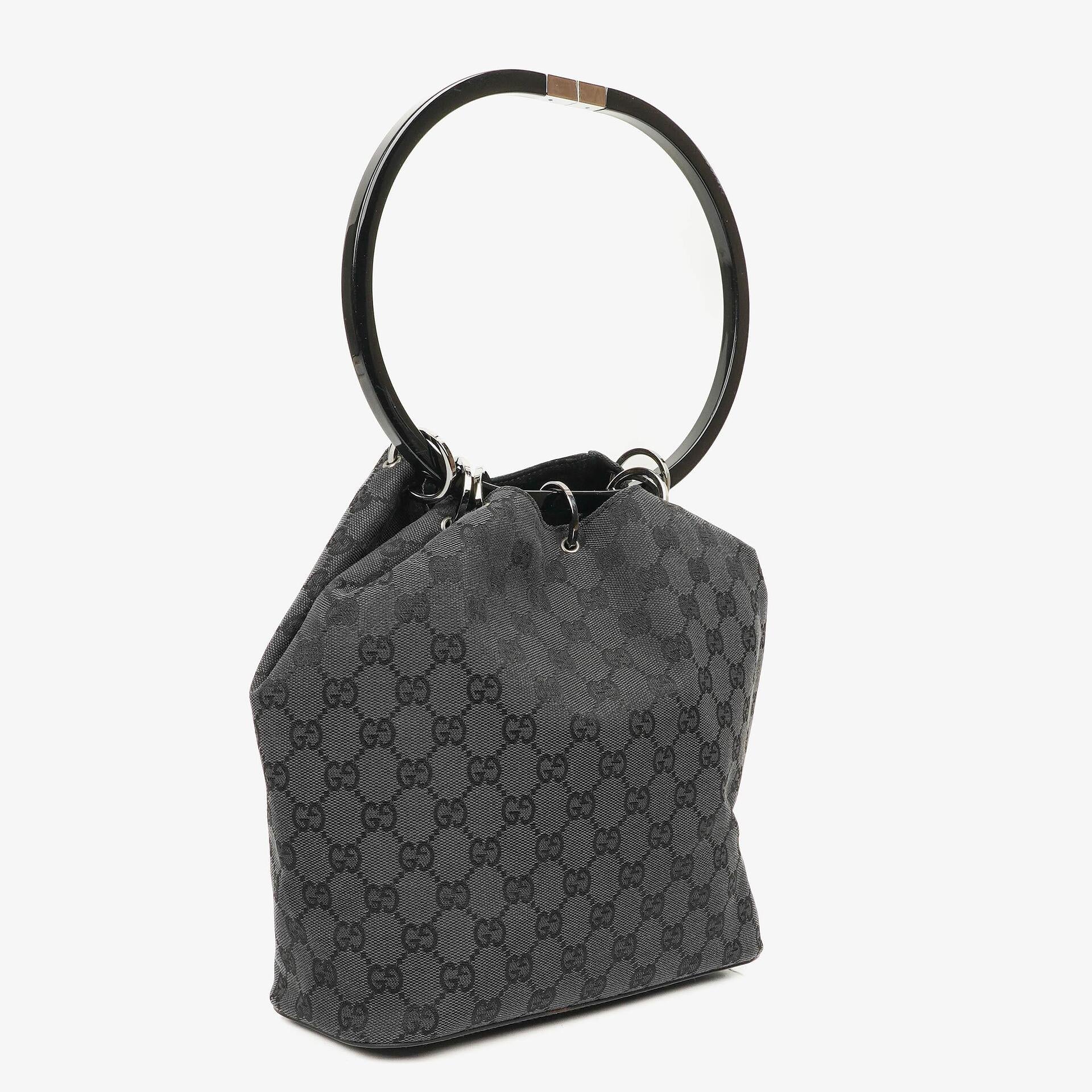 Gucci Loop Bucket Monogram Tote in Schwarz