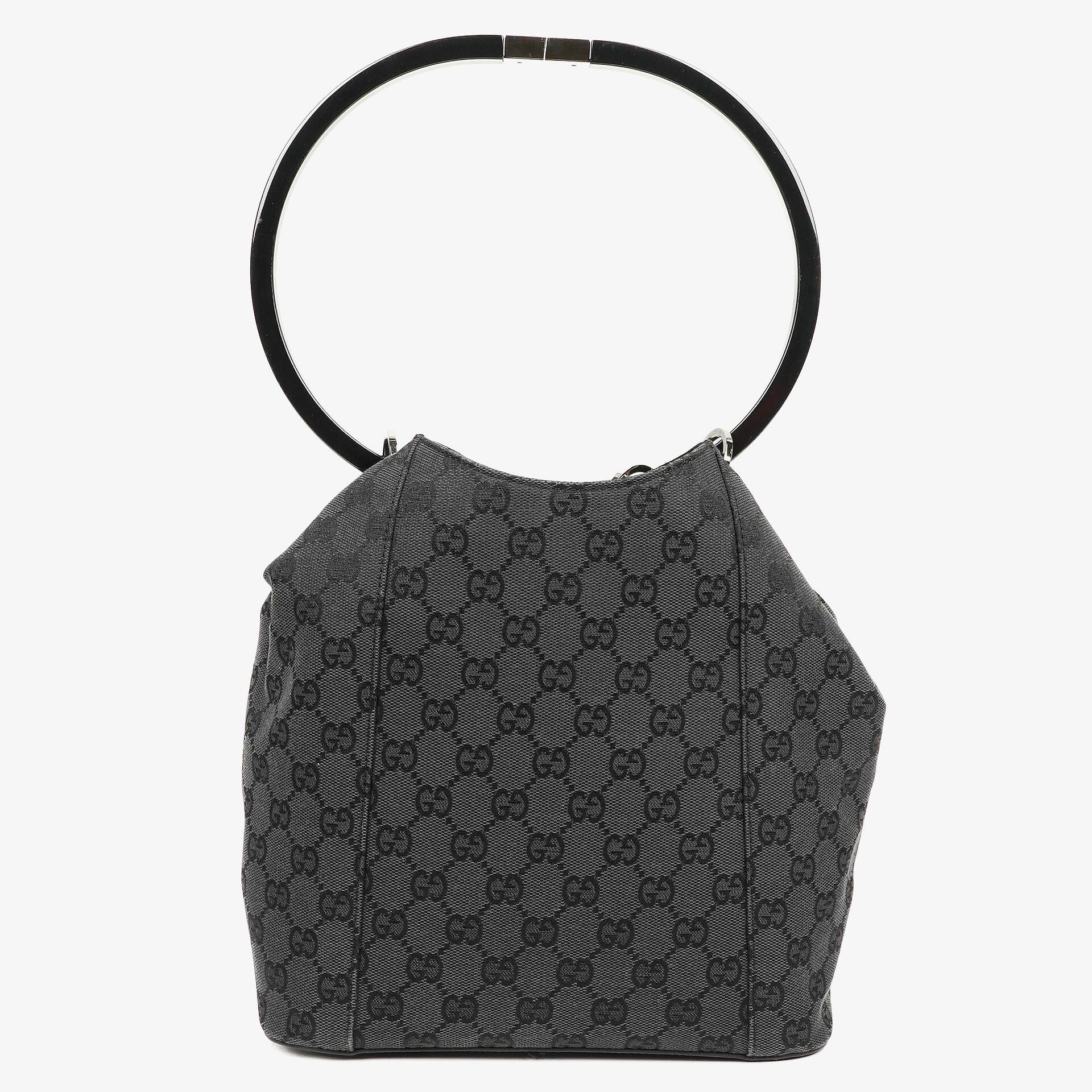 Gucci Loop Bucket Monogram Tote in Schwarz