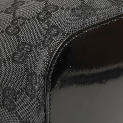 Gucci Loop Bucket Monogram Tote in Schwarz