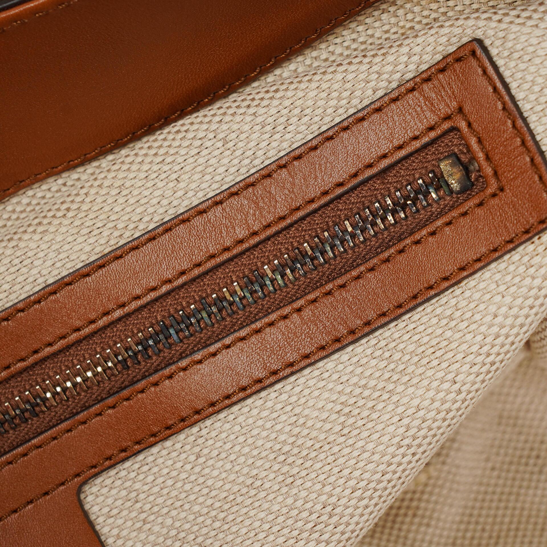 Gucci Medium Brick Lane Tote Bag mit braunem Monogramm