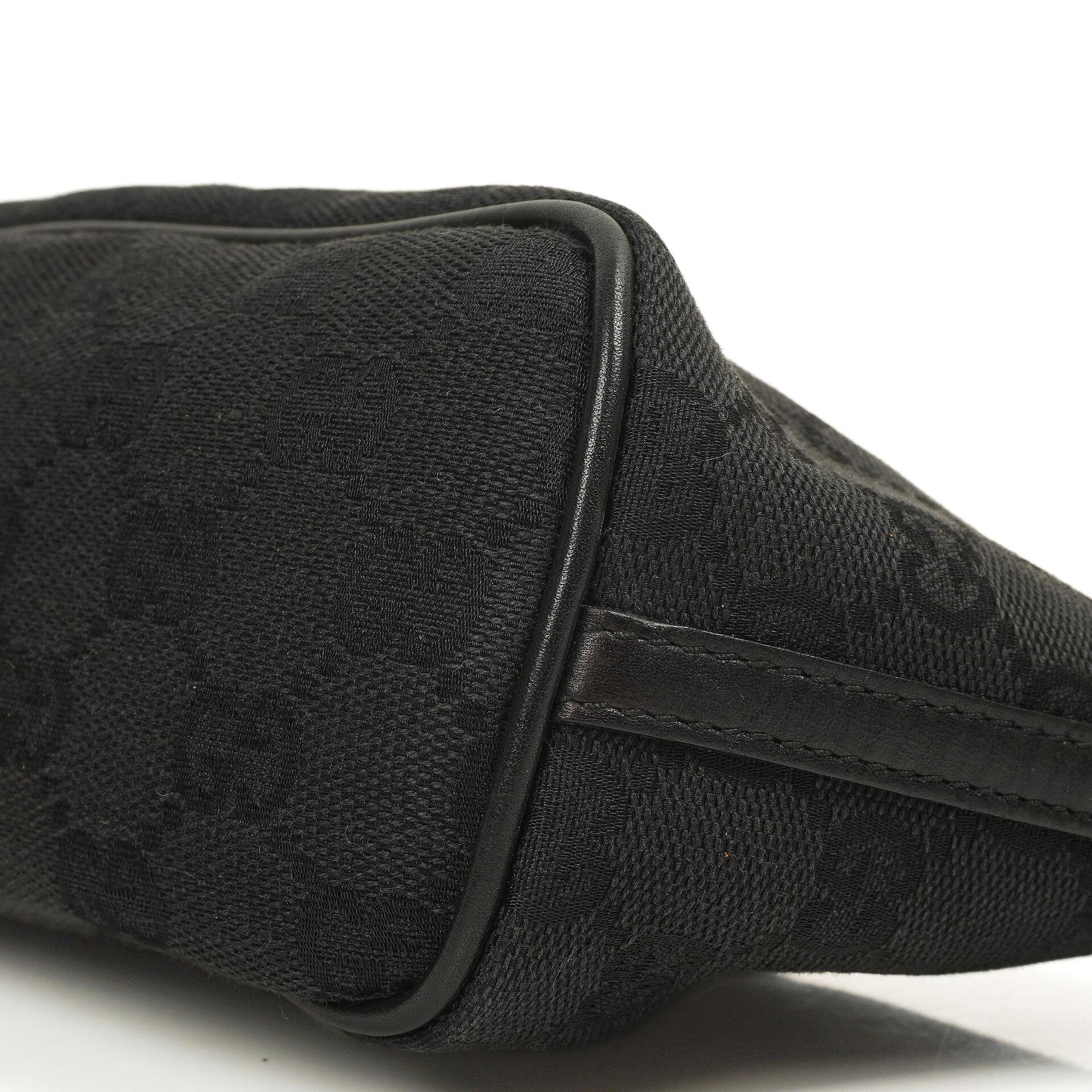 Gucci Mini Baguette Schwarz GG Monogram Pochette Boot