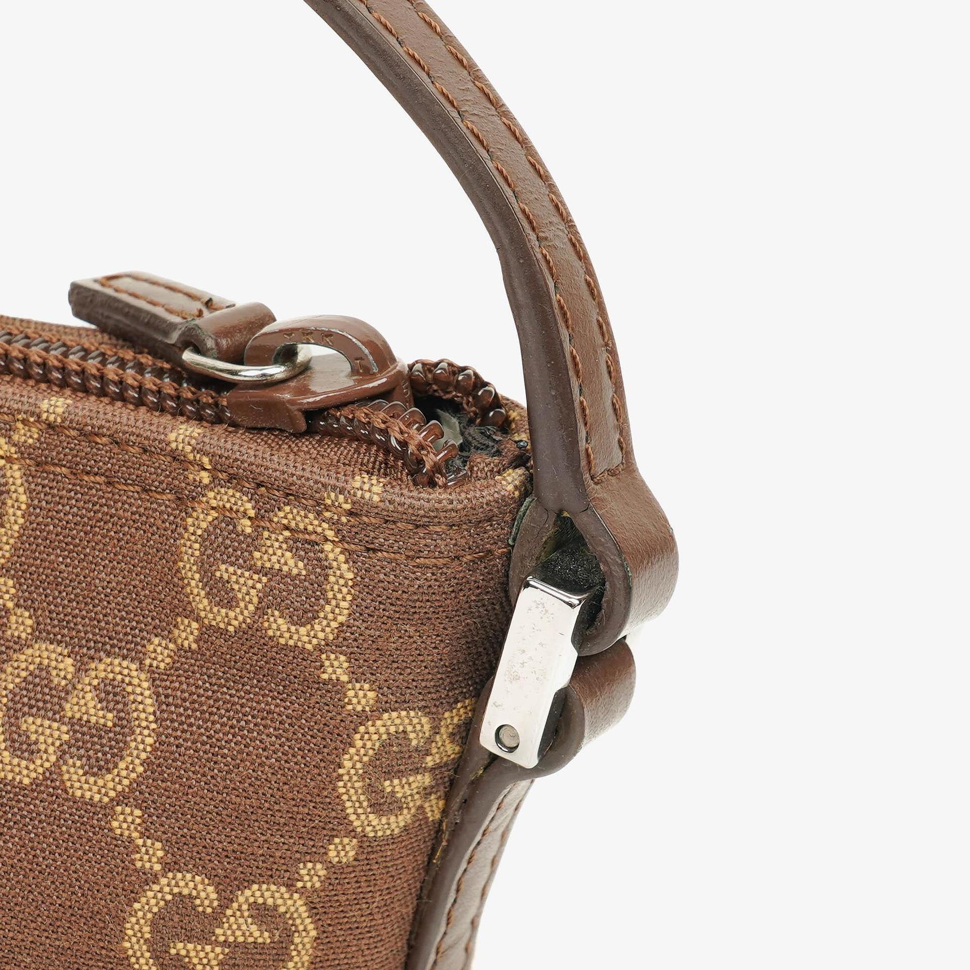 Gucci Mini Baguette Pochette Boat GG Monogram Tasche in Beige/Braun
