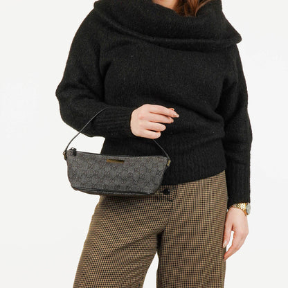 Gucci Mini Baguette Pochette Boat Tasche mit GG Monogramm
