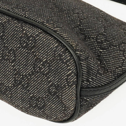 Gucci Mini Baguette Pochette Boat Tasche mit GG Monogramm