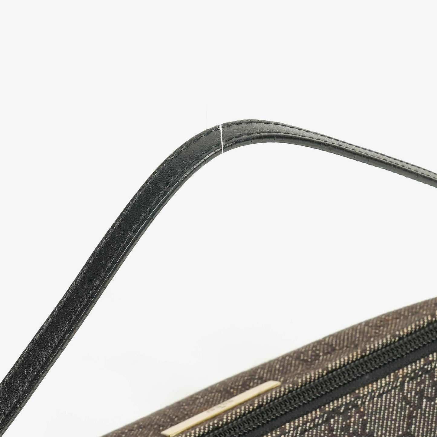 Gucci Mini Baguette Pochette Boat Tasche mit GG Monogramm