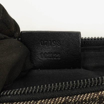 Gucci Mini Baguette Pochette Boat Tasche mit GG Monogramm