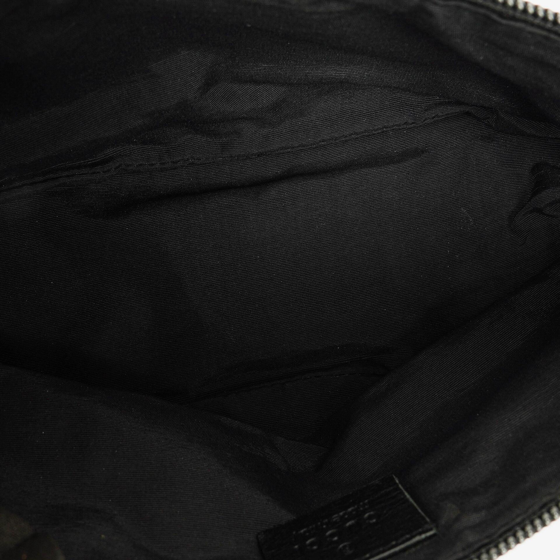 Gucci Mini Baguette Pochette Boat Tasche mit GG Monogramm