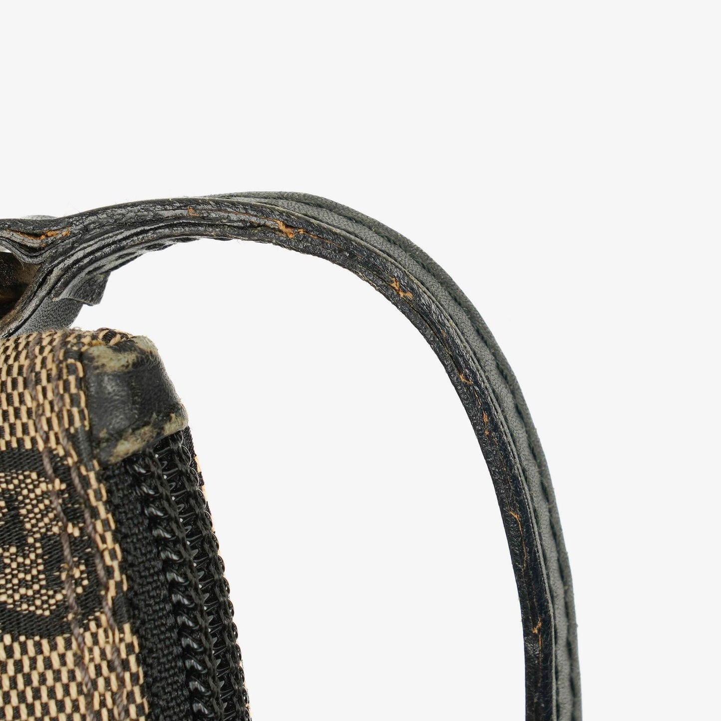 Gucci Mini Baguette Pochette Boat Tasche mit GG-Monogramm