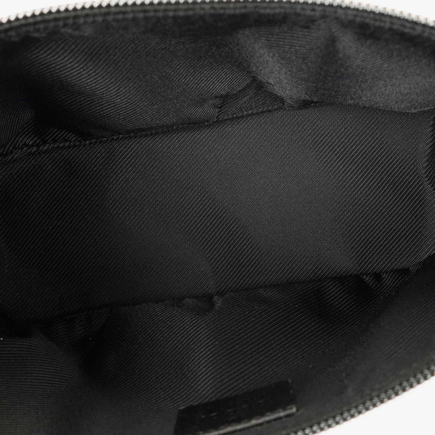 Gucci Mini Baguette Pochette Boat Tasche mit GG-Monogramm