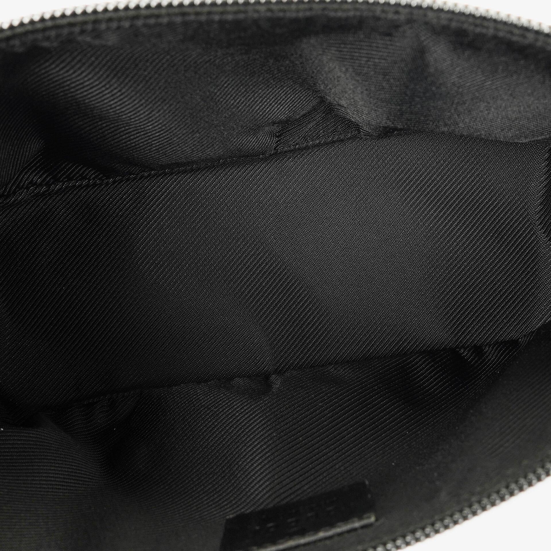 Gucci Mini Baguette Pochette Boat Tasche mit GG-Monogramm