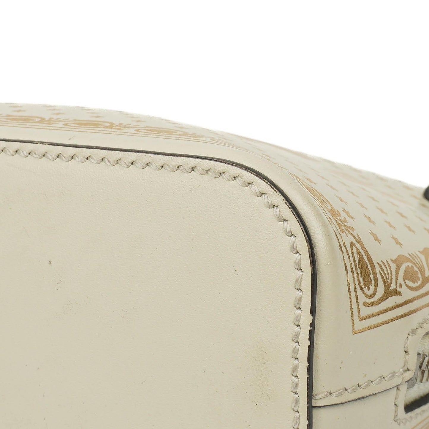 Gucci Mini Guccy Moon Steller Dome Crossbody-Tasche aus Kalbsleder in Weiß und Gold
