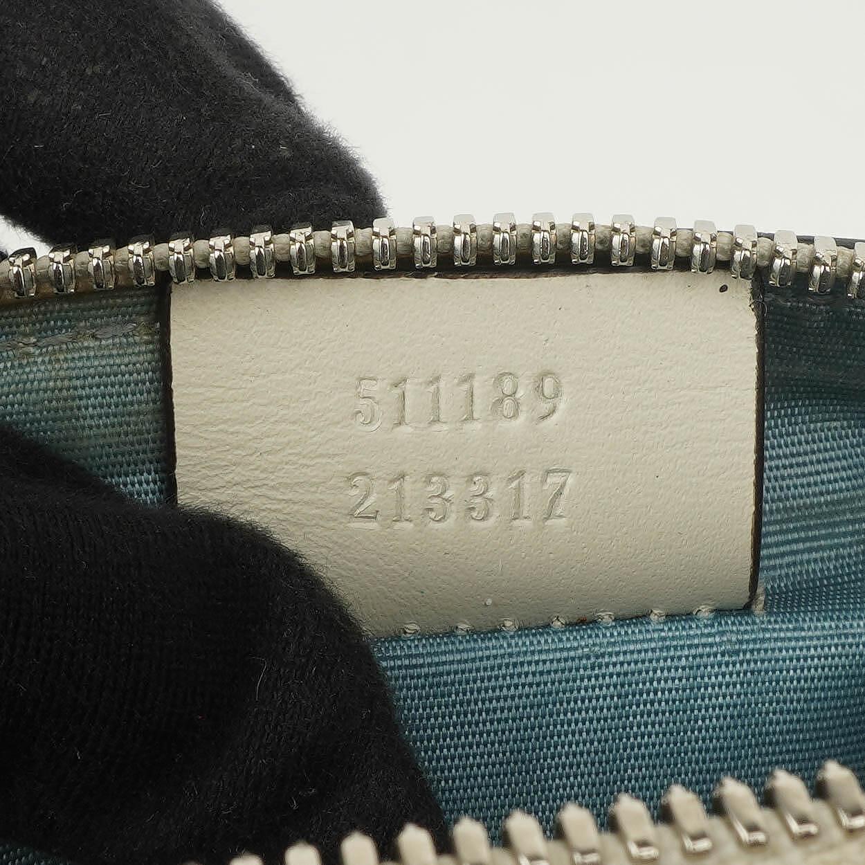 Gucci Mini Guccy Moon Steller Dome Crossbody-Tasche aus Kalbsleder in Weiß und Gold