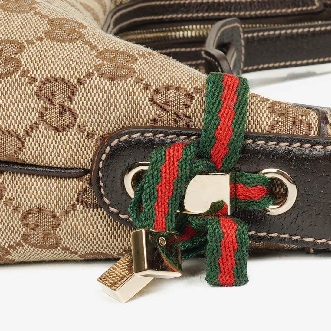 Gucci Hobo Tasche aus Monogram Canvas