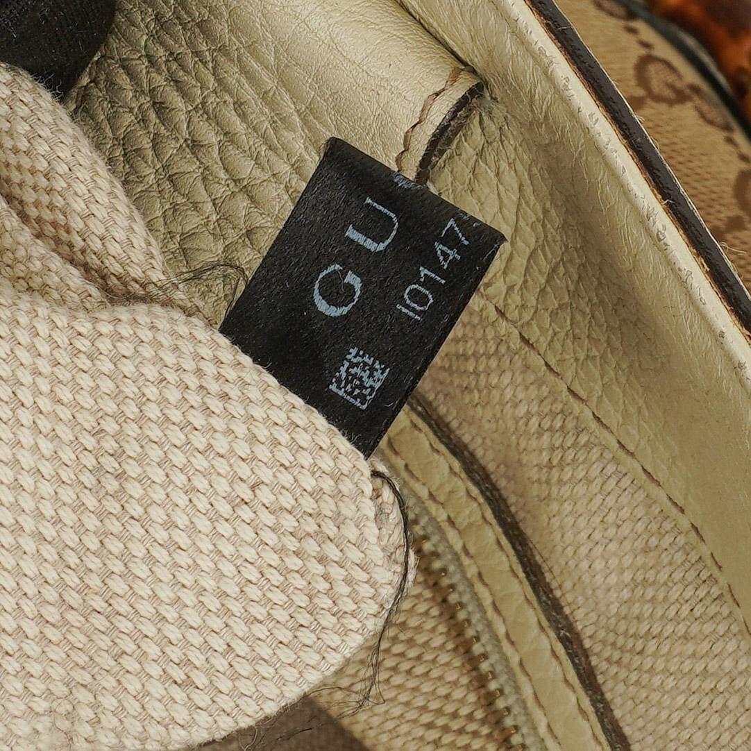 Gucci Diana Tragetasche mit Bambus-Griff aus elfenbeinfarbenem Monogram Canvas