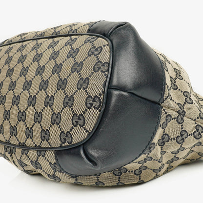 Gucci Sukey Hobo Tasche aus Monogram Canvas