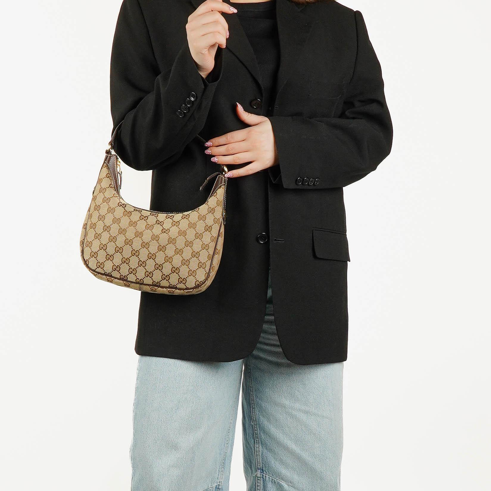 Gucci Charmy Hobo Tasche mit Monogramm