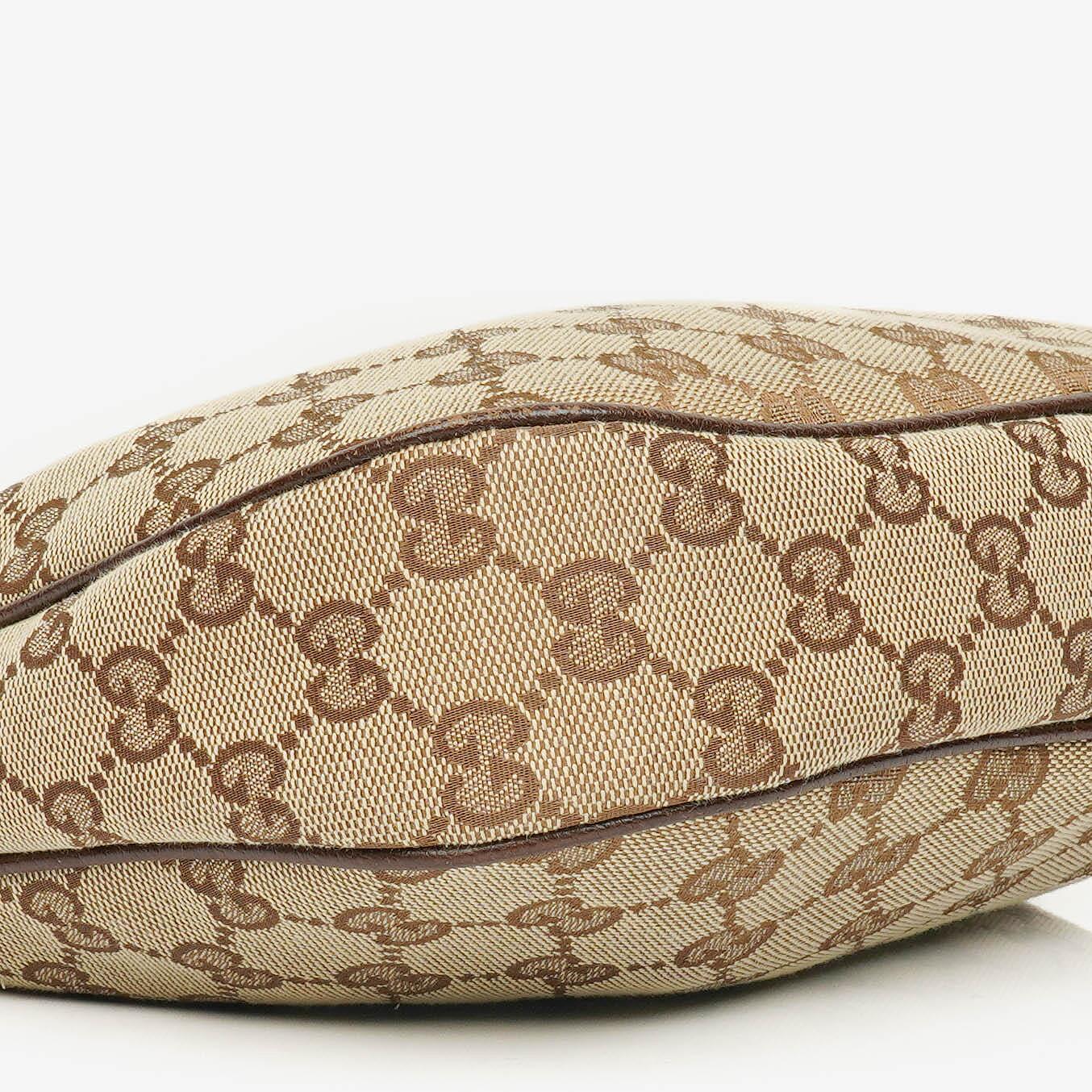 Gucci Charmy Hobo Tasche mit Monogramm