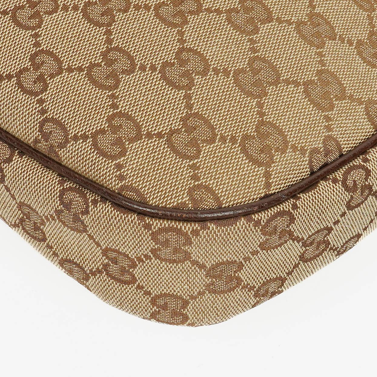 Gucci Charmy Hobo Tasche mit Monogramm