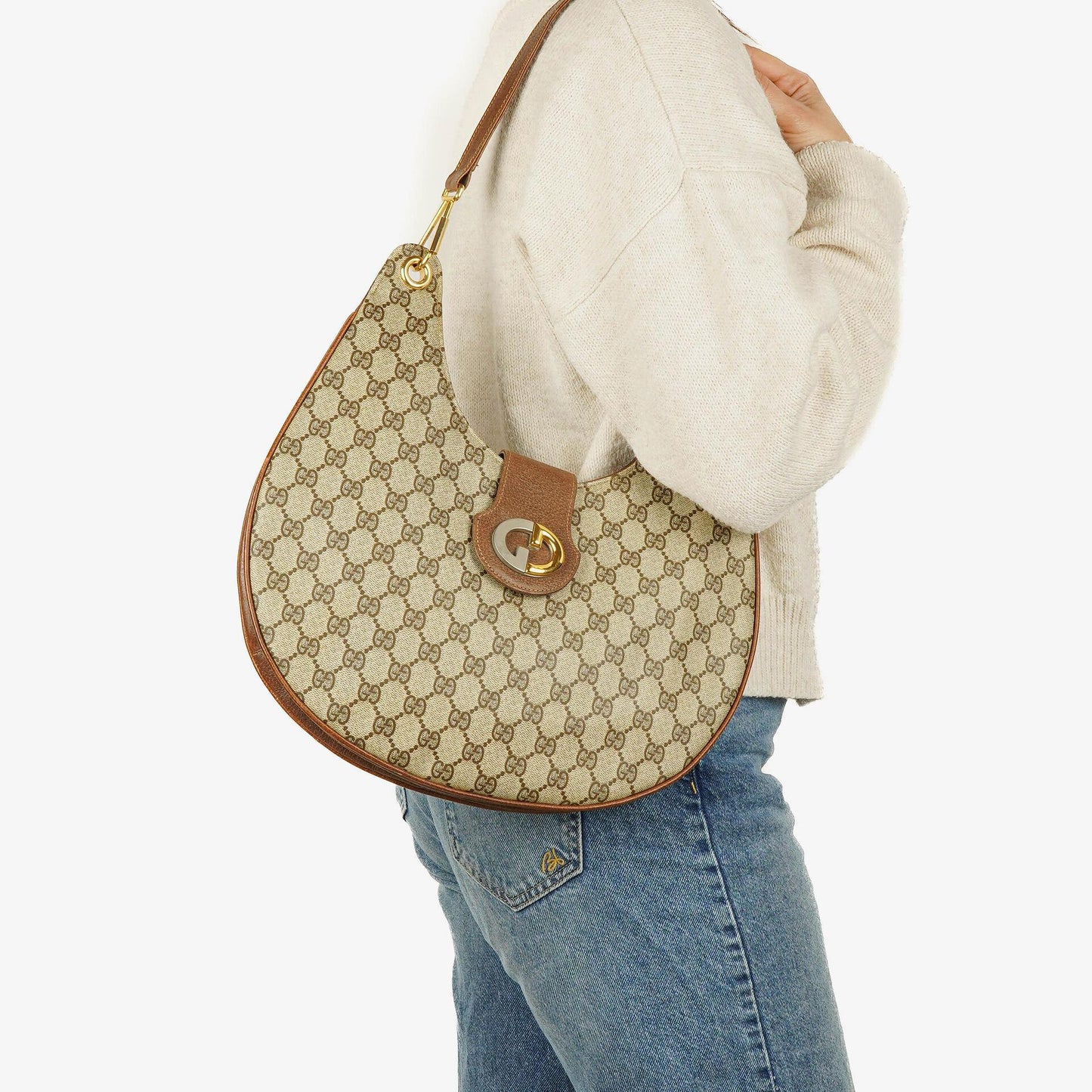 Gucci Hobo Bag aus Monogram GG Supreme