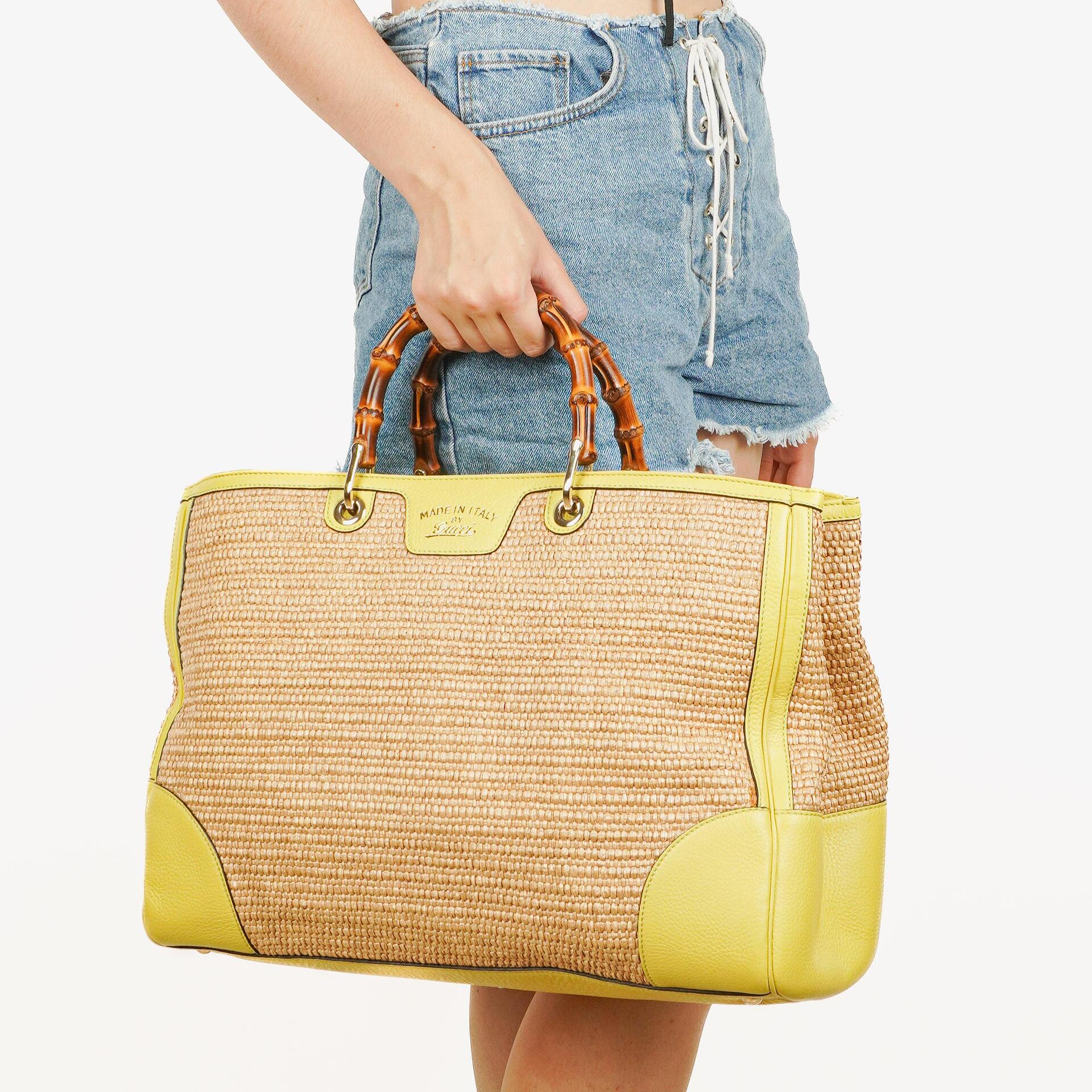 Gucci Bamboo Shopper Tragetasche aus naturfarbenem geflochtenem Stroh und Leder