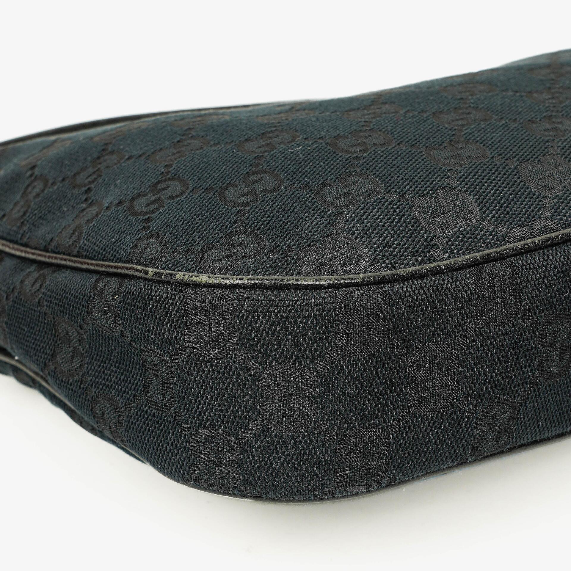 Gucci Hobo Schultertasche aus navy GG Canvas